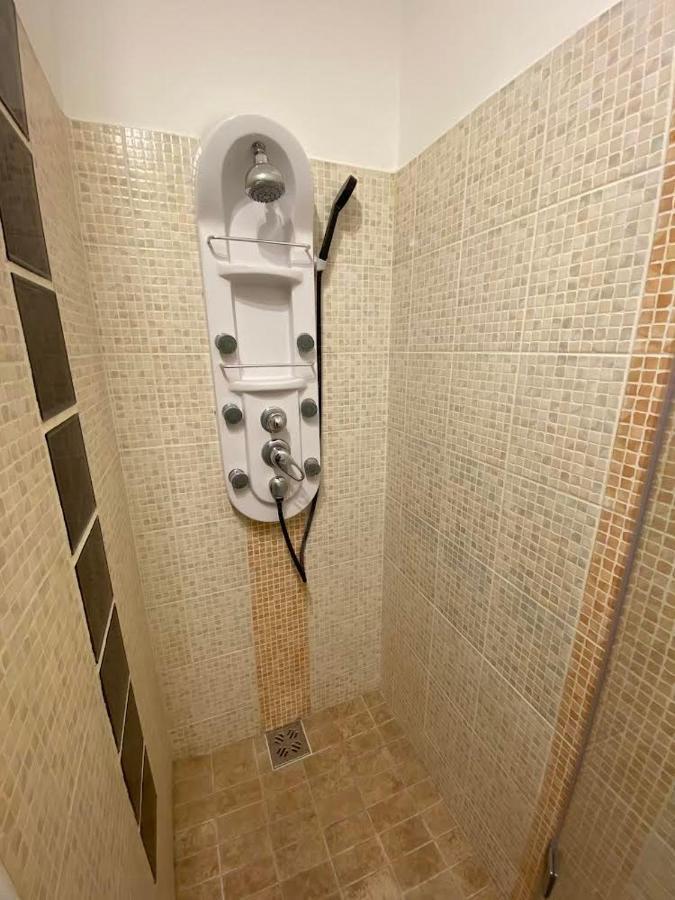 Chill Apartman Miskolc Luaran gambar