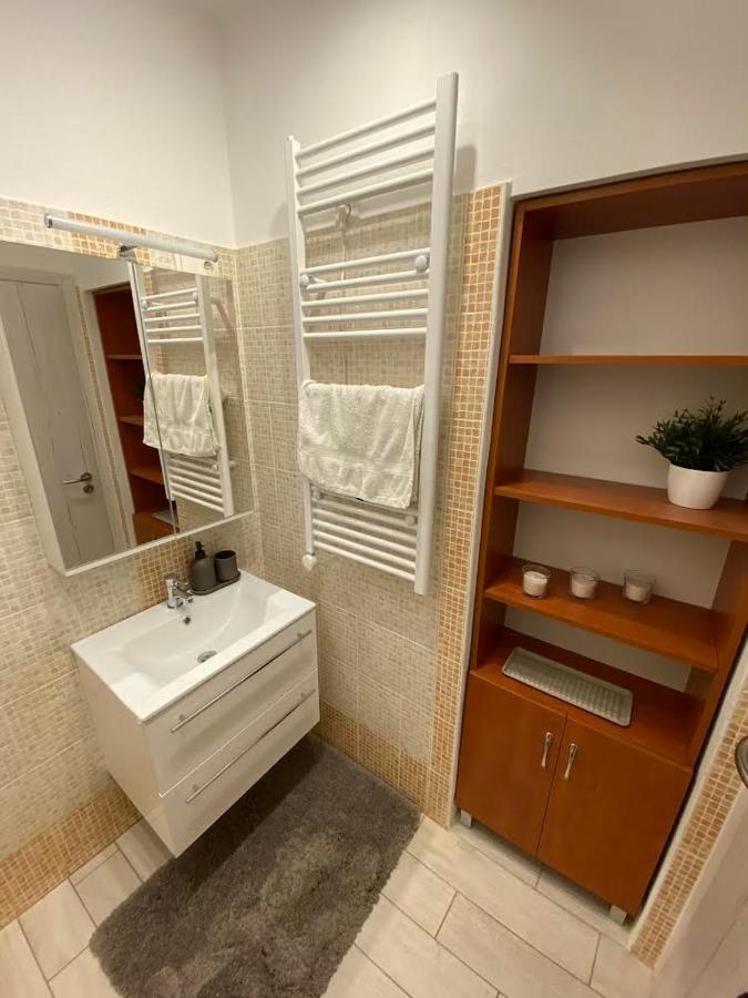 Chill Apartman Miskolc Luaran gambar